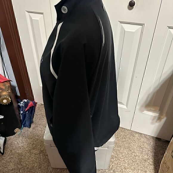 Under Armour Lined Womens Medium Full ZIP Jacket - Picture 2 of 5